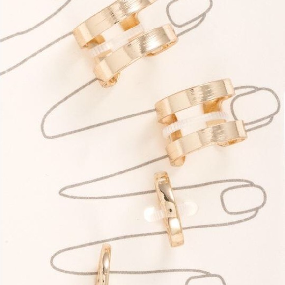 Geometric Cut Detailed Cuff Mid Ring 4 Piece Set - Picture 2 of 2